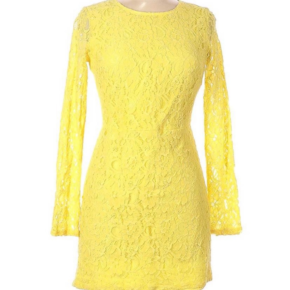 Yellow Lace Cocktail Party Spring Mini Dress - size Medium